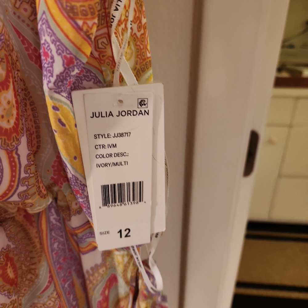 Julia Jordan Dress new with Tags size 12